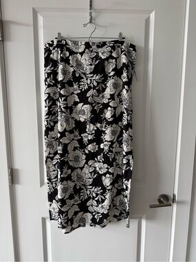 Old Navy Linen Maxi Skirt